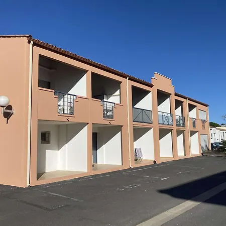Confort 2* Avec 2 Parkings Prives, Proche Thermes, Calme Et Bien Equipe - - Fr-1-553-114 Balaruc-les-Bains