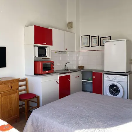 Confort 2* Avec 2 Parkings Prives, Proche Thermes, Calme Et Bien Equipe - - Fr-1-553-114 Apartment Balaruc-les-Bains
