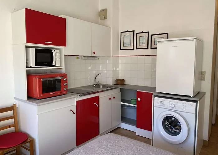 아파트 Confort 2* Avec 2 Parkings Prives, Proche Thermes, Calme Et Bien Equipe - - Fr-1-553-114
